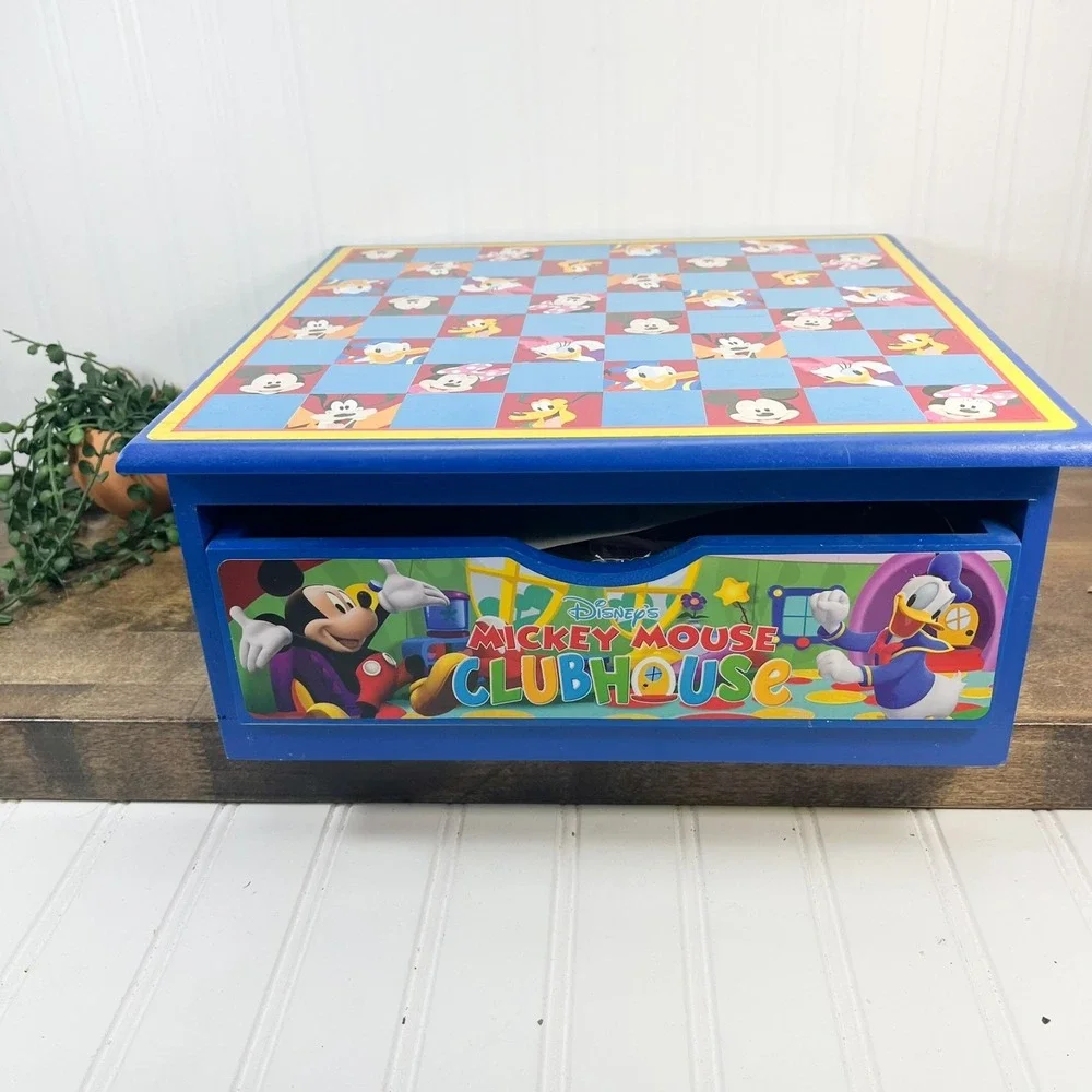 Disney Mickey Mouse Clubhouse Game House w/8 Games‎ Mickey and Goofy Pieces